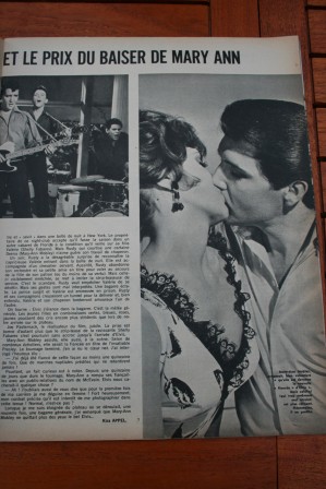 Elvis Presley Mary Ann Mobley