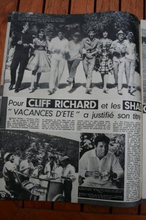 Cliff Richard - The Shadows