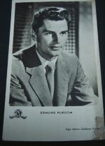 Vintage Postcard Edmund Purdom