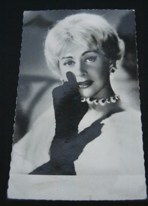 Vintage Postcard Martine Carol
